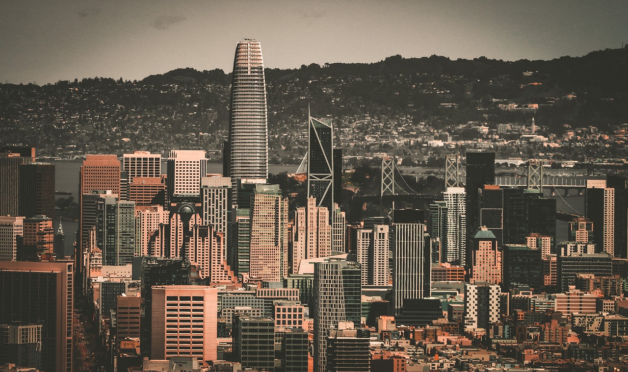 解析吉莱斯 解析吉莱斯